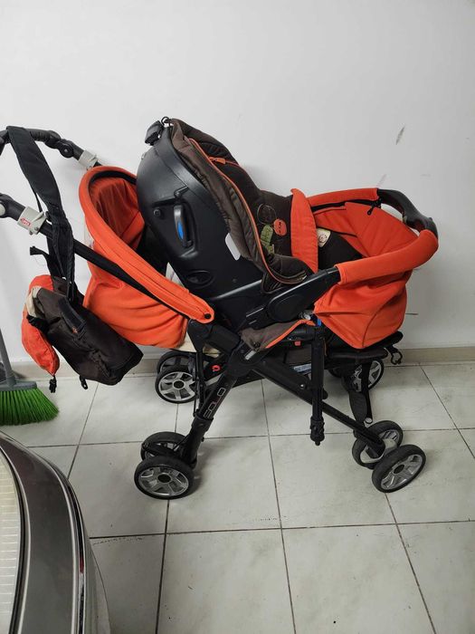 TRIO Carrinho JANE e Ovo/ alcofa Matrix Light