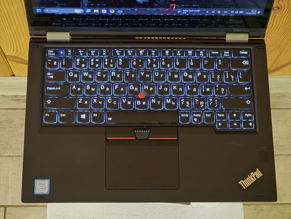 ThinkPad Yoga 13.3"/i5 8350U/RAM 8GB/SSD 256GB/батарея 6г