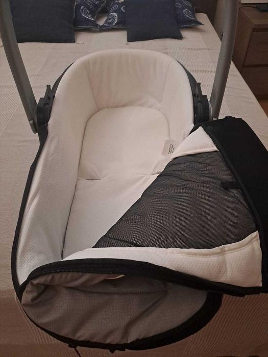 Alcofa para bébé, da CHICCO.