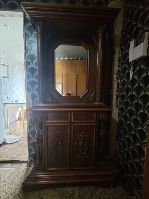 Буфет антикварный