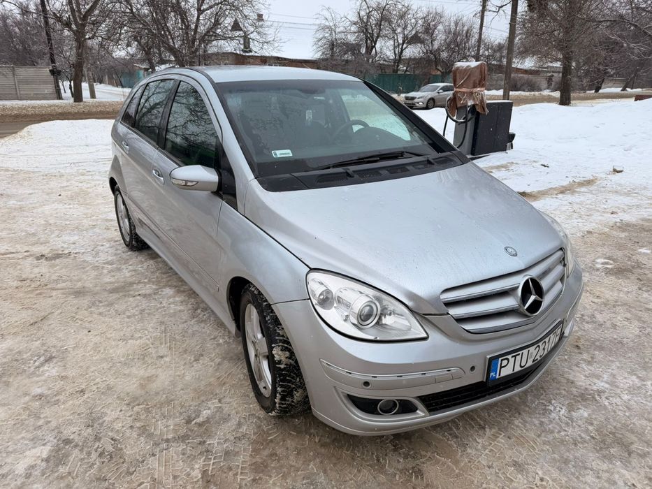 Mercedes benz b class