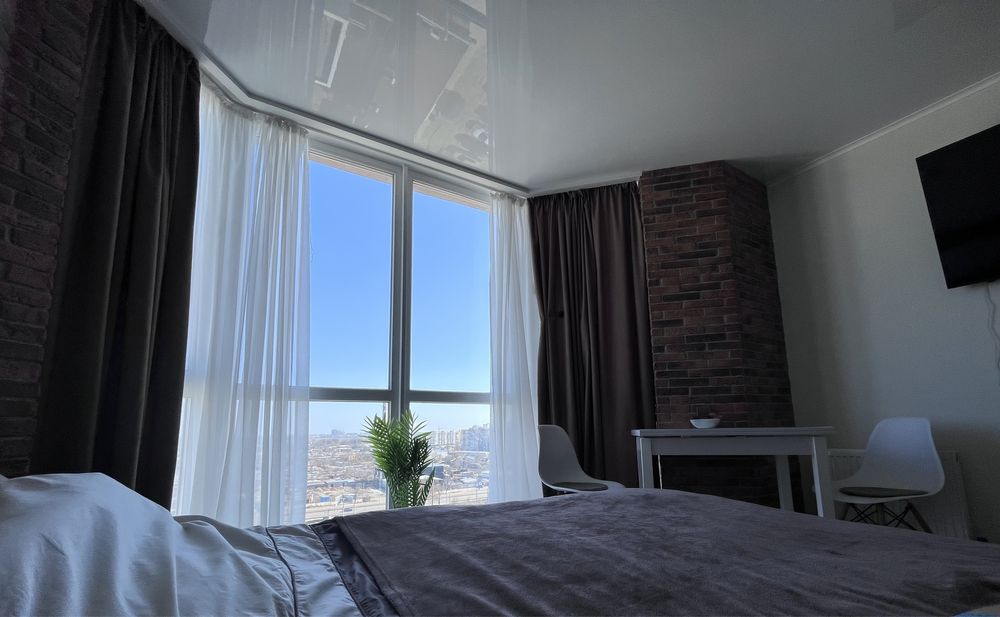 Посуточная квартира студия ,подобова поселок котовского