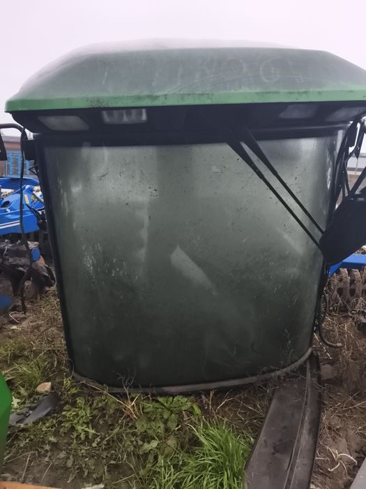 Kabina John Deere z demontażu