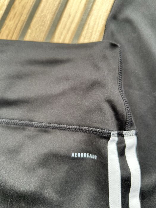 Legginsy Adidas r. S nowe
