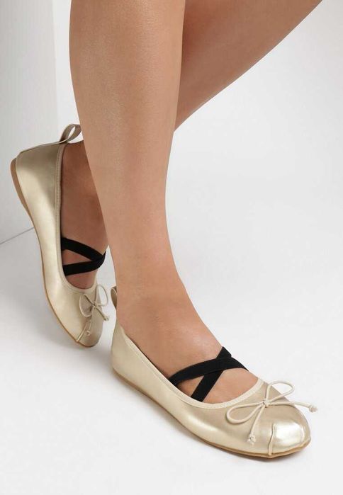 Złote baleriny- rozm.40- nowe!