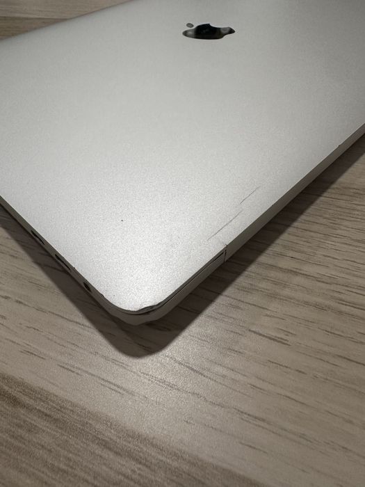 MacBook Pro Touch Bar 15" Apple Prata com garantia