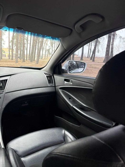 Hyundai Sonata 2013