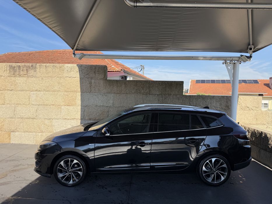 Renault Megane Sport Tourer BOSE — photo 3
