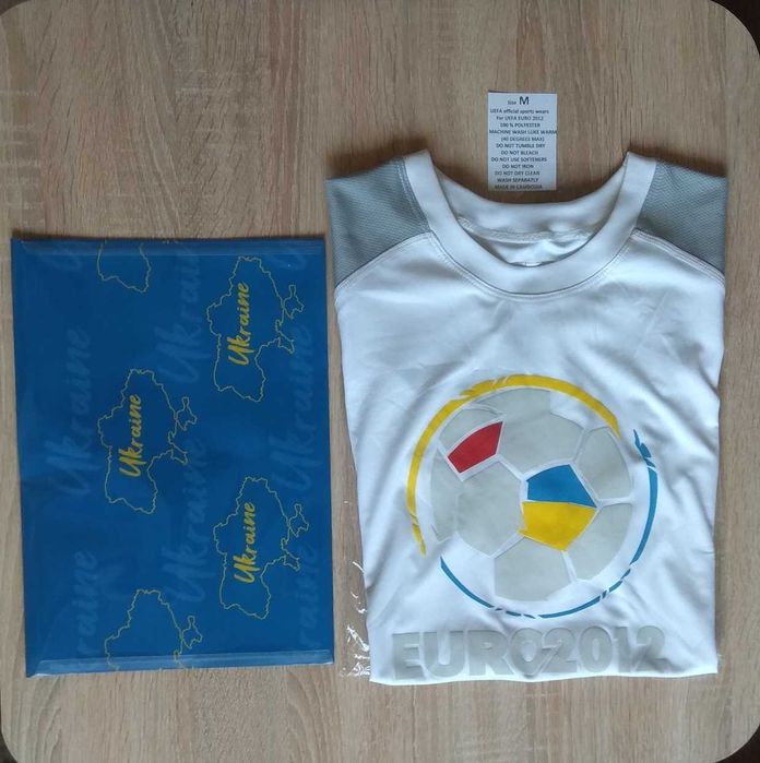 Колекційна футболка UEFA Euro 2012