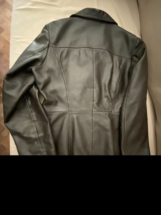 Casaco castanho em pele, 42