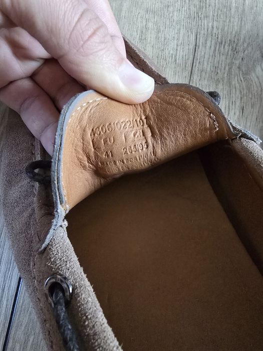 Zamszowe mokasyny Massimo Dutti