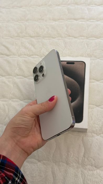 Iphone 15 Pro Max 256 gb Biały