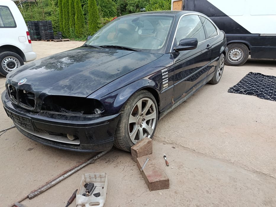 BMW E46 coupe 2.2benzyna ,po kolizji ,do poskładania
