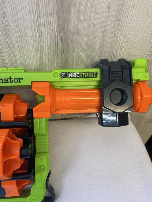 Nerf Zombie Strike ZStrike Doominator