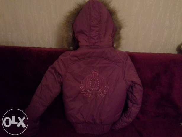 Куртка для дівчинки.