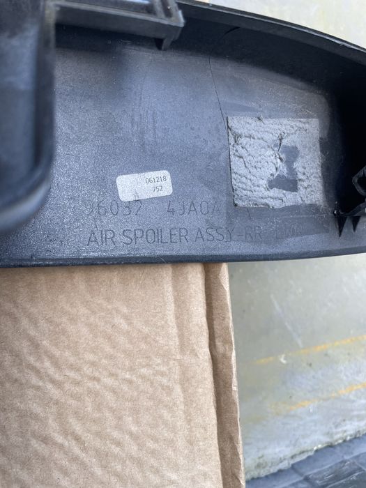 Spoiler Traseiro Nissan Navara D23