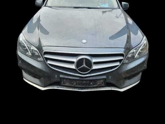 MERCEDES-BENZ W212 LIFT 3.0 DPrzód Pas Zderzak AMG Lampy Lakier 041