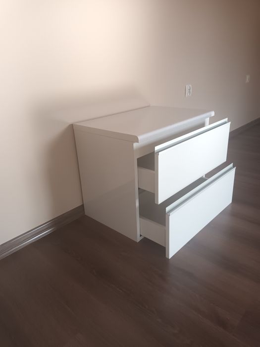 Sprzedam szafkę łazienkową