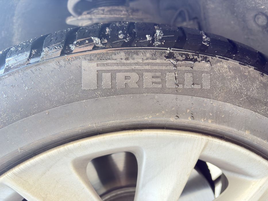 Pirelli Sottozero 2 225/55 R18 20й рік зима