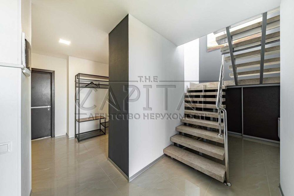 Продаж офісу з терасою, пров. Ковальський, Шулявка.