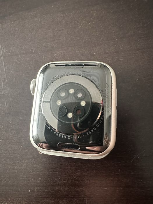 Apple watch series 6 40мм