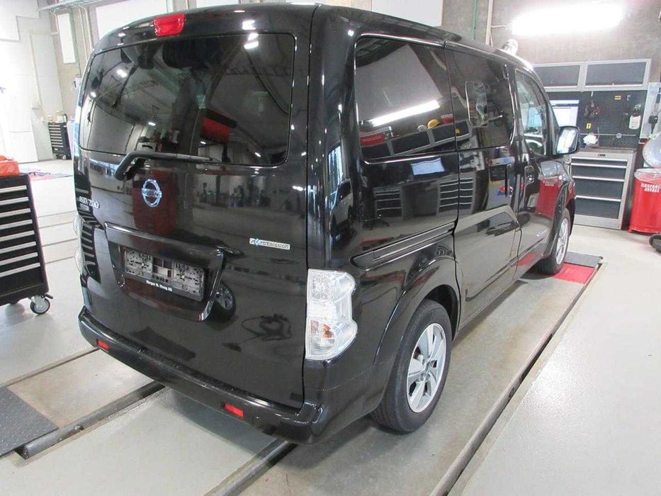 Nissan e-NV200 Evalia 24кВт, 7 місць, рідний пробіг, два комплекти дисків з гумою