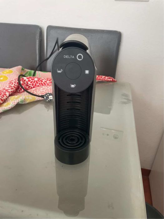 Máquina de café Delta Q mini Qool como nova