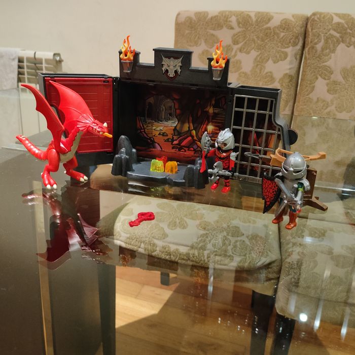 Gruta Dragão Playmobil
