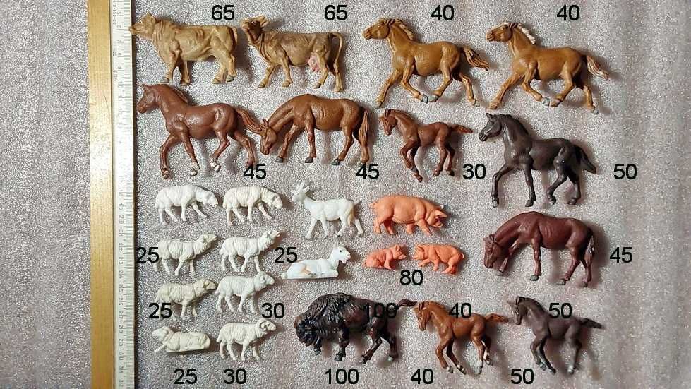 Фигурки животных Plaho (ГДР). 215 шт.