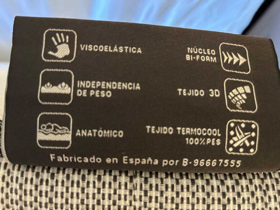 Colchão espuma, muito confortável