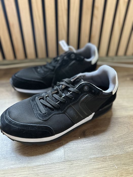Кросівки Hugo Boss сітка р.45 на 45-28,5 см нові