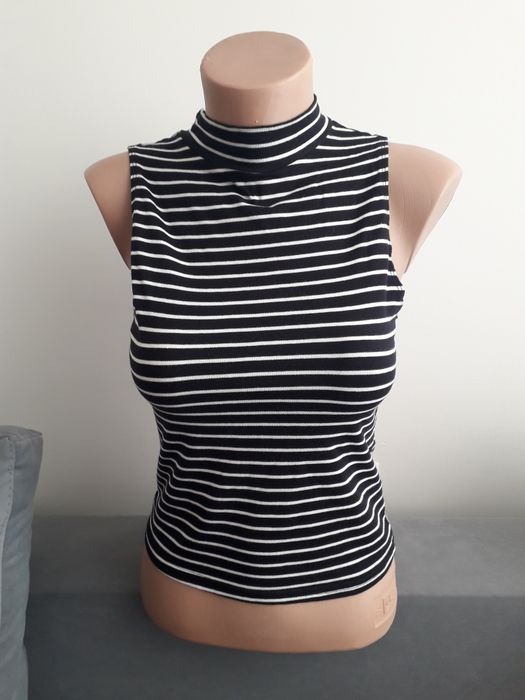 Bluzka w paski crop top