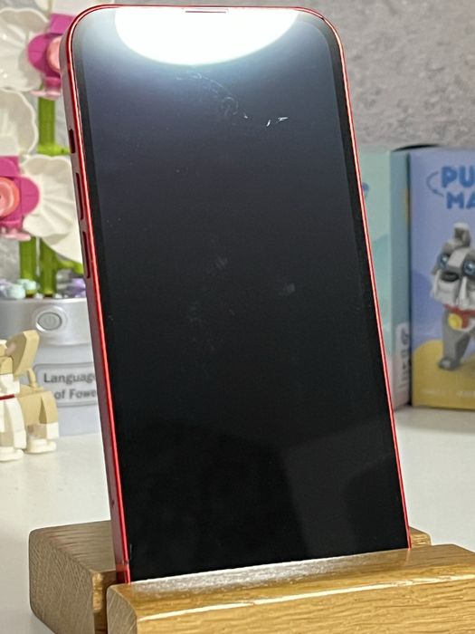 iPhone 13 Red 128 GB
