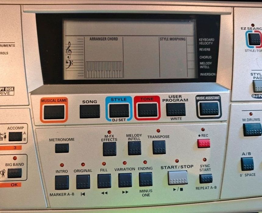 Синтезатор Roland EM-55