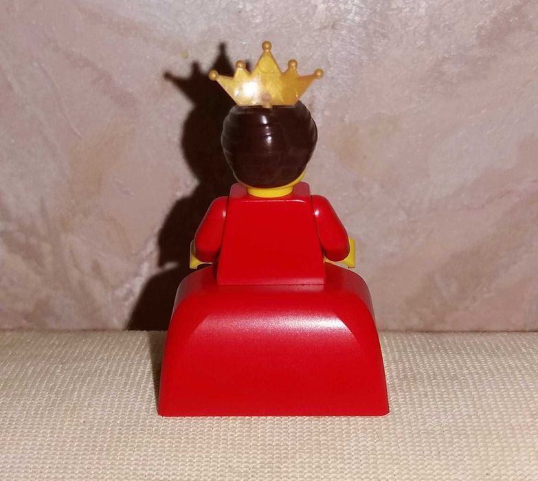 Минифигурка коллекционная Lego series 15 71011 Лего королева 2016