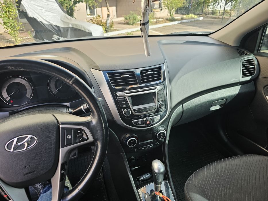 Продам Hyundai Accent