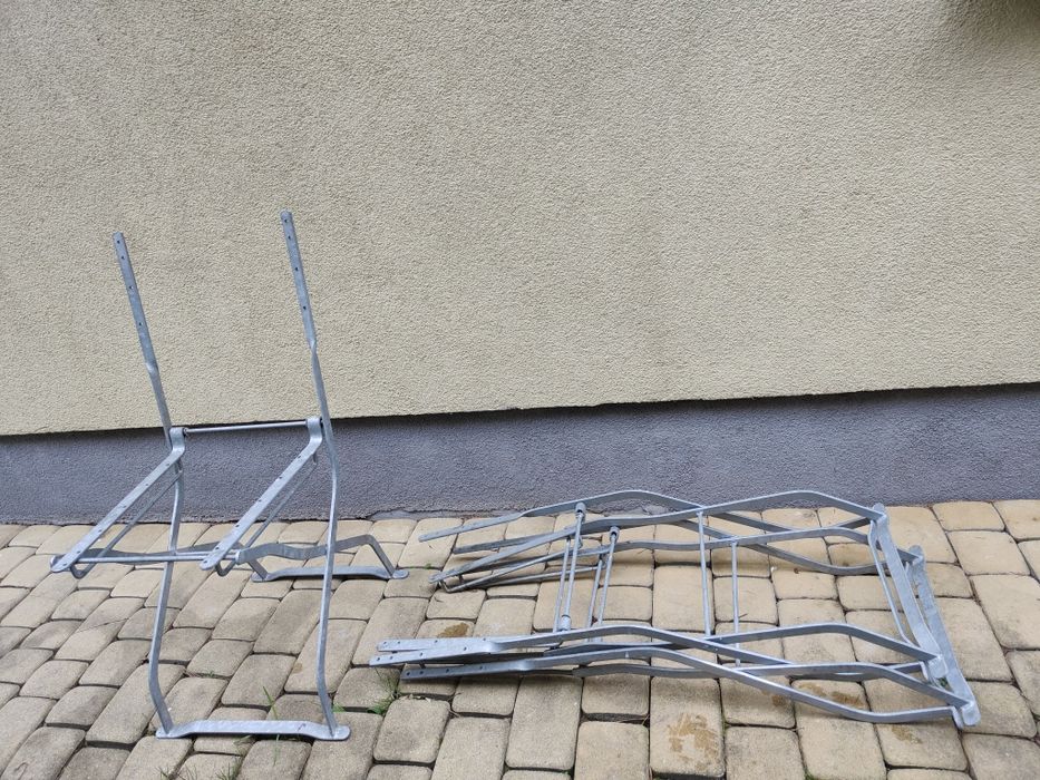 Stelaże na krzesła