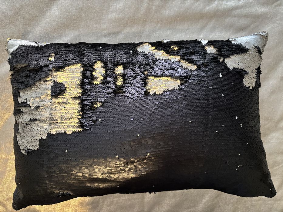 5 Almofadas preto e prata cinza com lantejolas