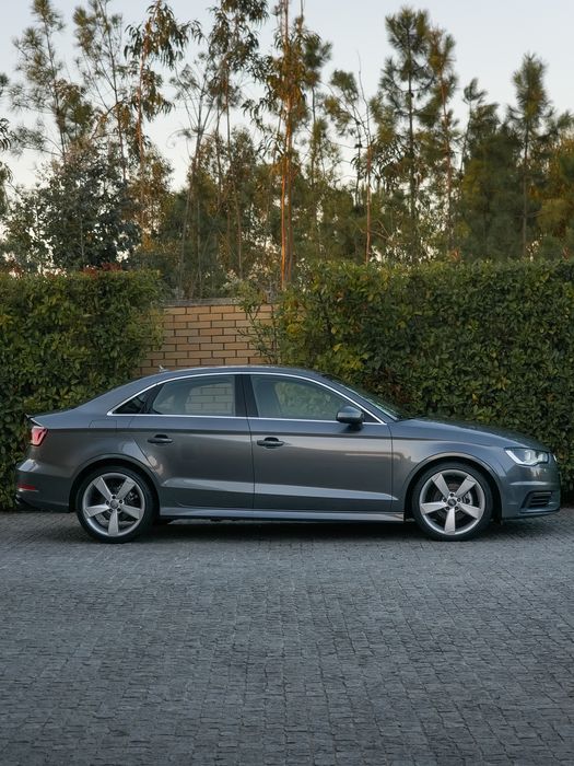 Audi A3 Limousine 1.6 TDi Kit RS3
