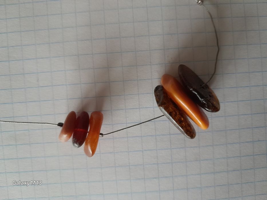 Kolia ,łańcuszek z bursztynem