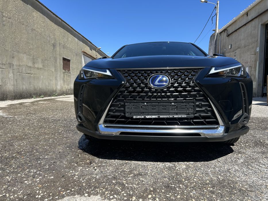 Lexus UX 300e 26000kms - 2022