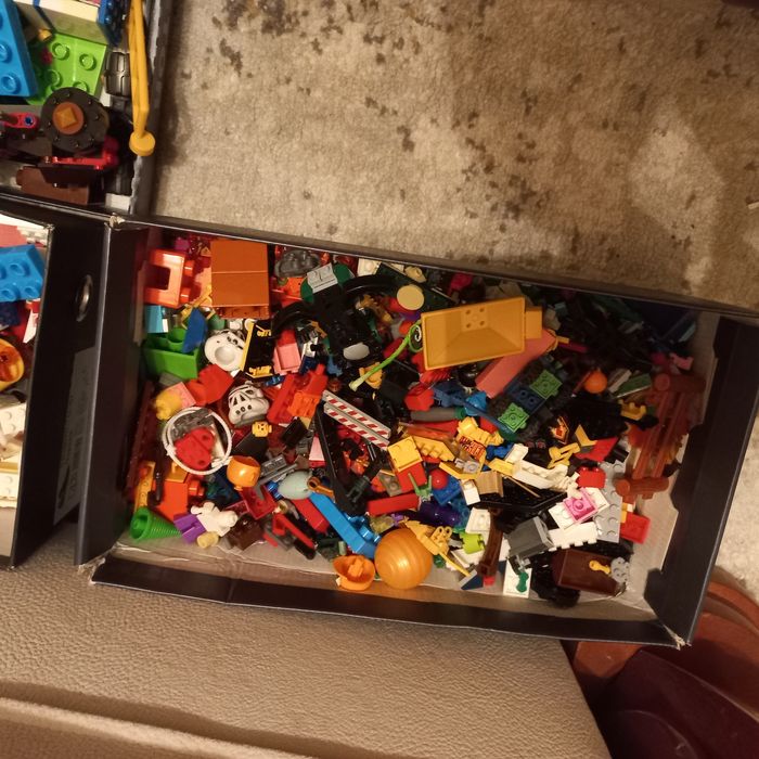 Продам Лего на вагу