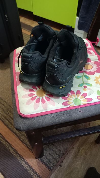 кроссовки  MERRELL