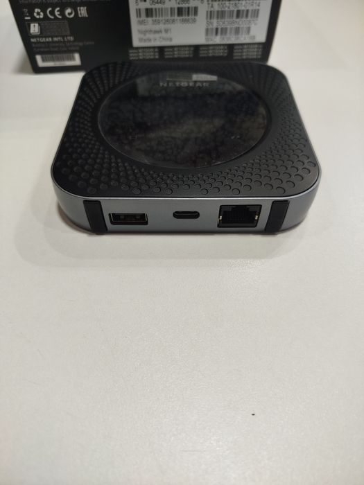 Router 4G LTE Netgear Nighthawk M1 (MR1100)