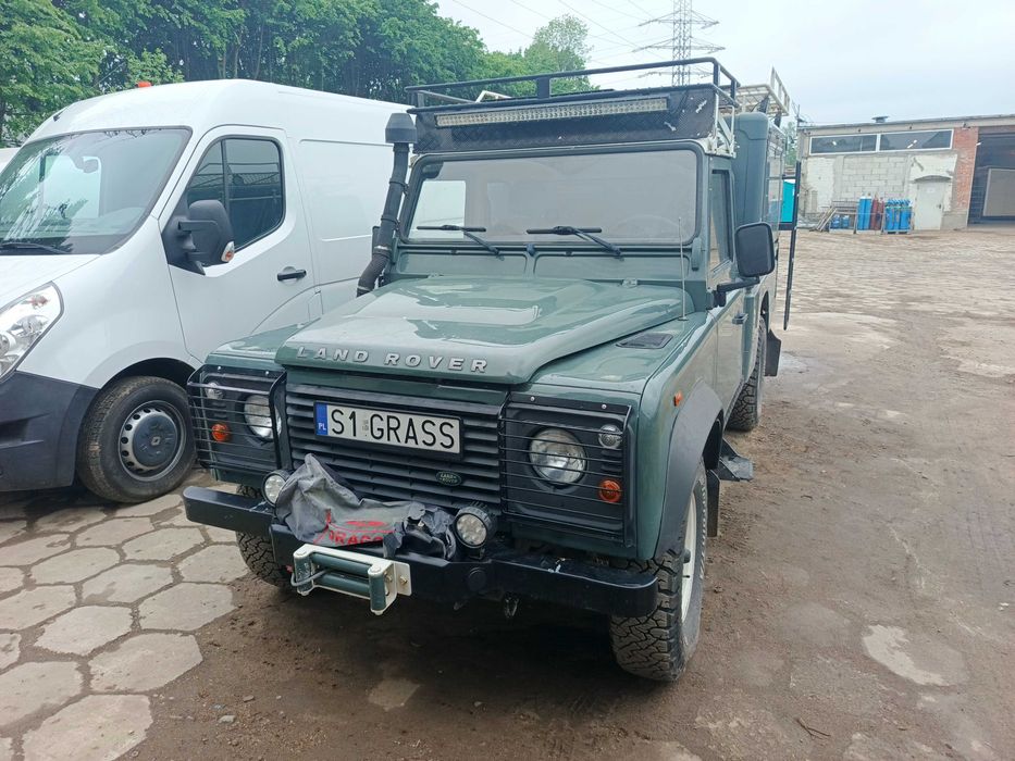 Land Rover Defender 2,4TD 2011R.