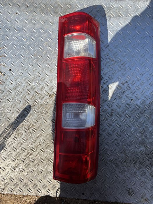 Iveco Daily II lampa lewa tylna