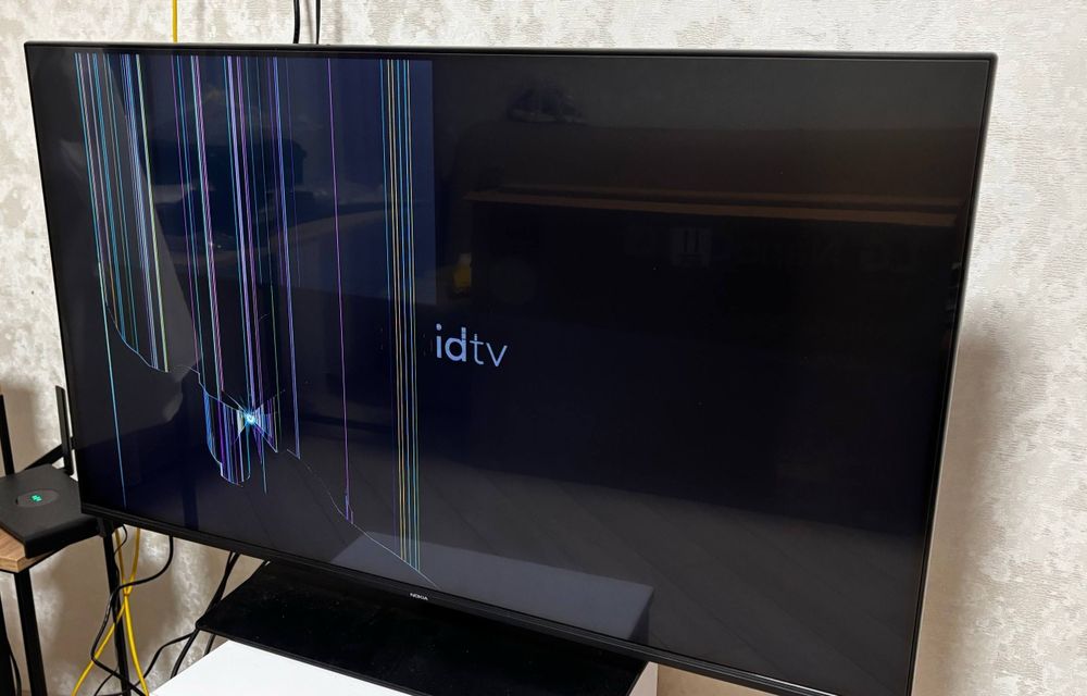 Nokia Smart TV 4300A (розбита матриця, тільки на деталі)