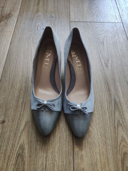 Szpilki  Emis nowe  rozmiar 39