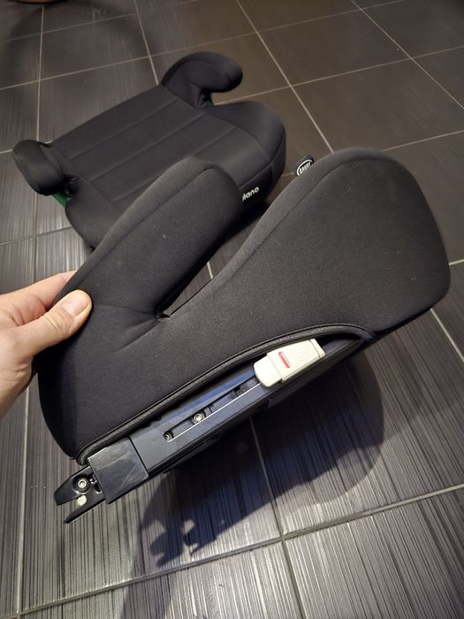 Fotelik samochodowy podstawka Tulano oraz I-Size  125-150cm