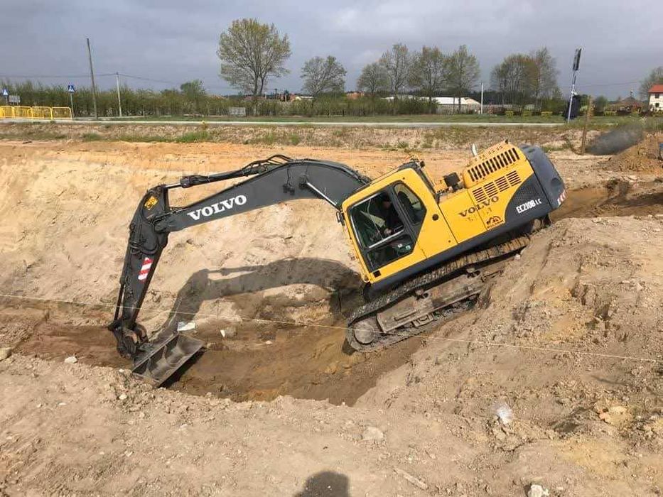 Kopanie stawów, roboty ziemne, wykopy, nawierzchnie